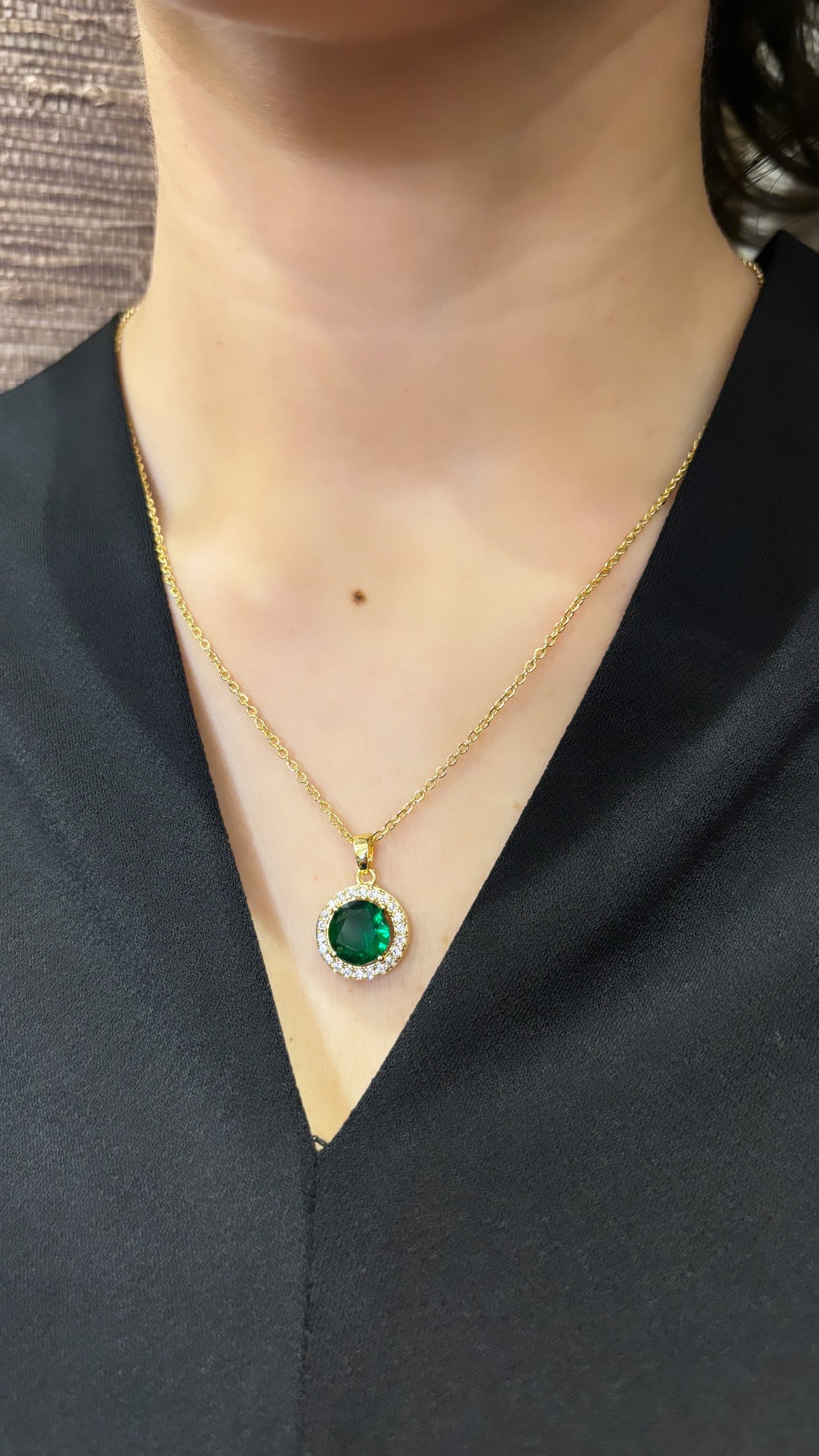 Emerald eye necklace